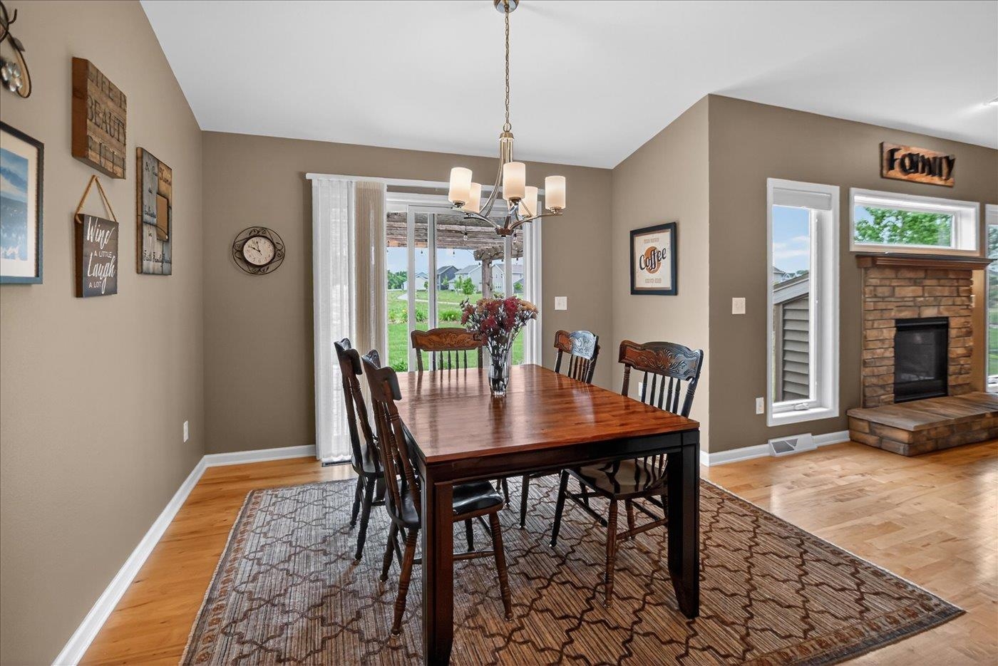 965 North Perry Parkway Oregon, WI 53575 - Photo 16 of 66