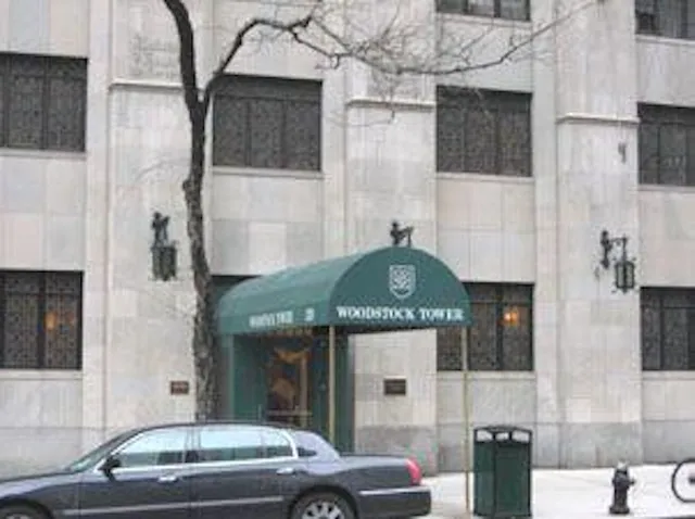 $2,750 | 320 East 42nd Street, Unit 1402 | Murray Hill