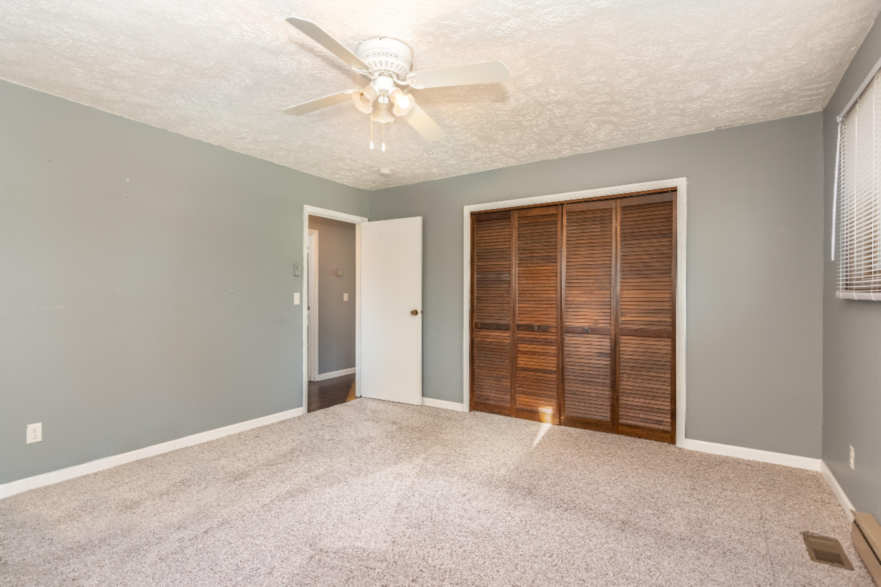 200 West Delaware Street Decatur, MI 49045 - Photo 23 of 28 200 Delaware St-25