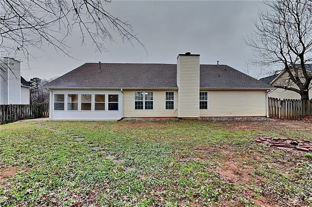 $2,250 | 405 Windsor Brook Lane Southeast, Lawrenceville, GA 30045