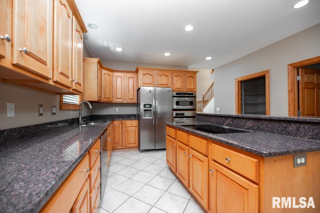 6918 West Saddlebrook Drive Mapleton, IL 61547 - Photo 15 of 71