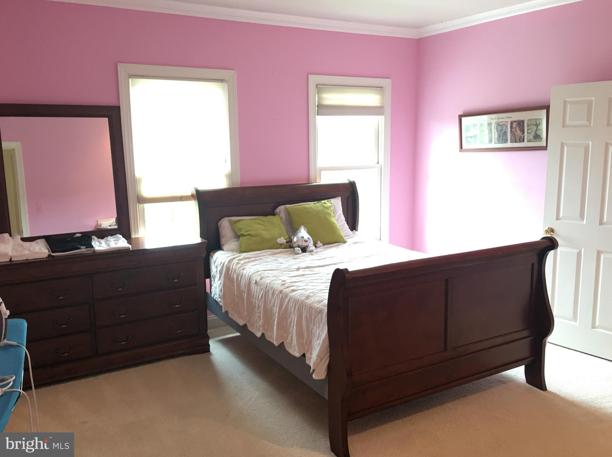 12625 Greenbriar Road Potomac, MD 20854 - Photo 14 of 19 Bedroom Suite #2