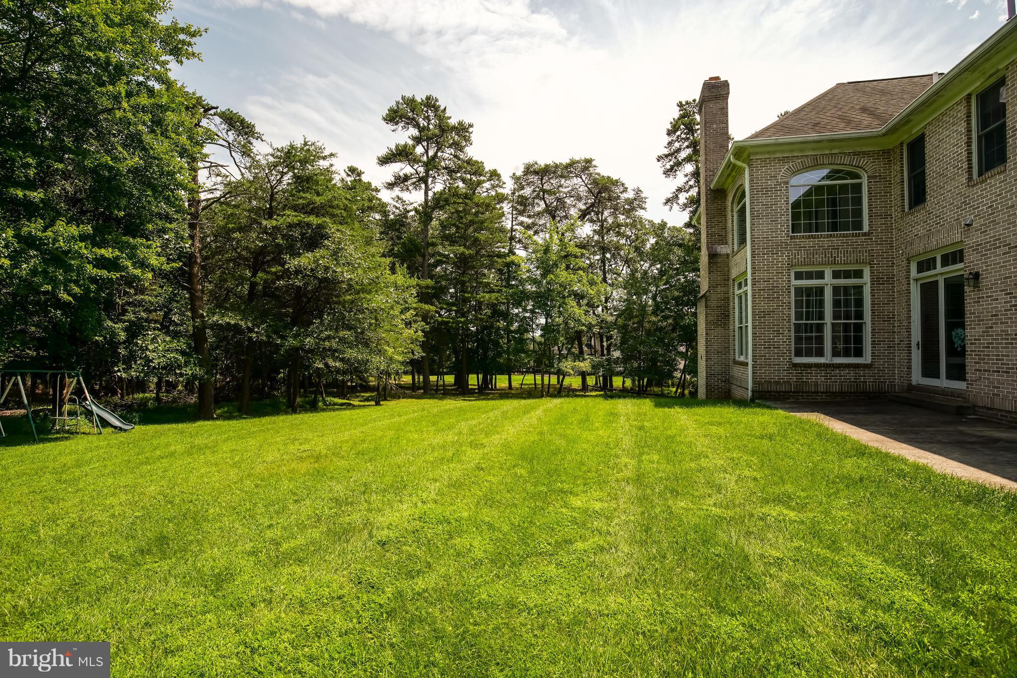 12625 Greenbriar Road Potomac, MD 20854 - Photo 17 of 19 Large Flat Yard