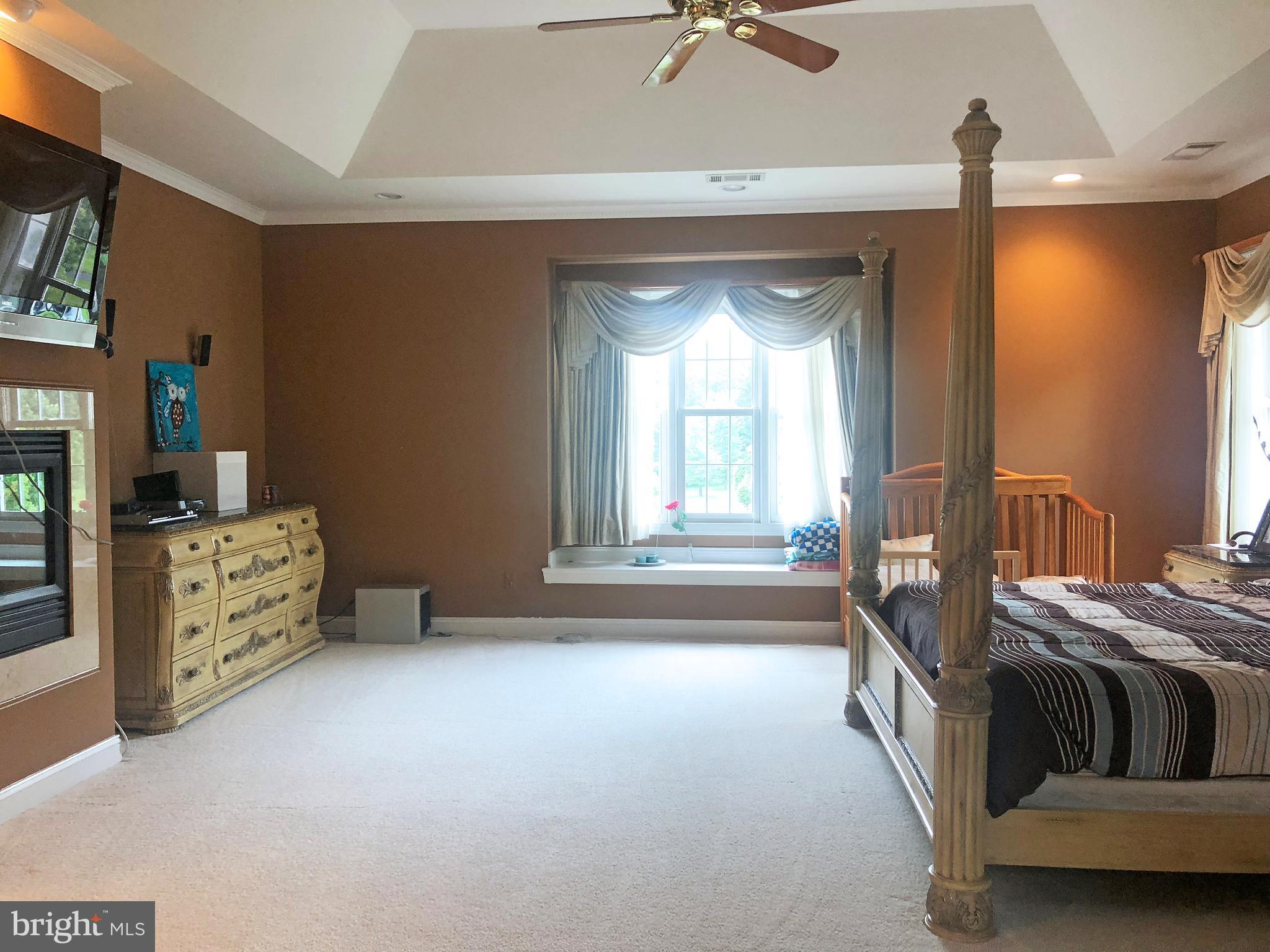 12625 Greenbriar Road Potomac, MD 20854 - Photo 10 of 19 Owner's Suite