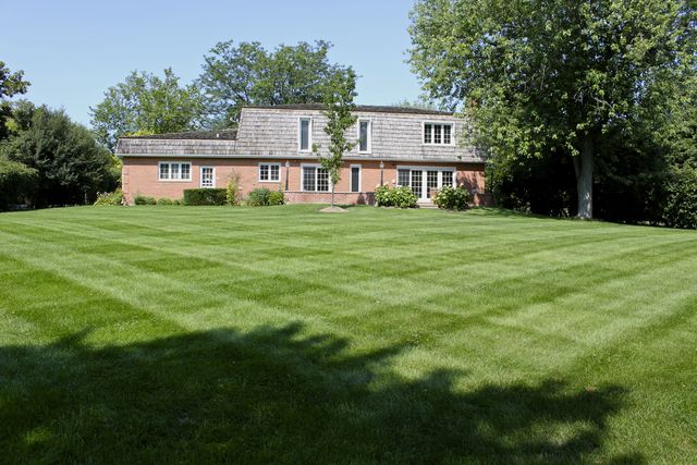 1881 Sunset Ridge Road Northfield, IL 60093 - Photo 11 of 14