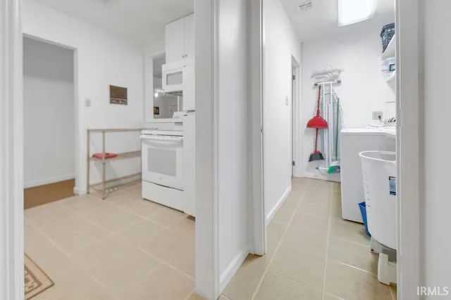 $995,000 | 515 South Woodscrest Drive, Bloomington, IN 47401