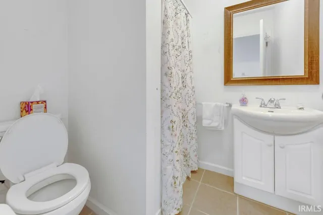 $995,000 | 515 South Woodscrest Drive, Bloomington, IN 47401