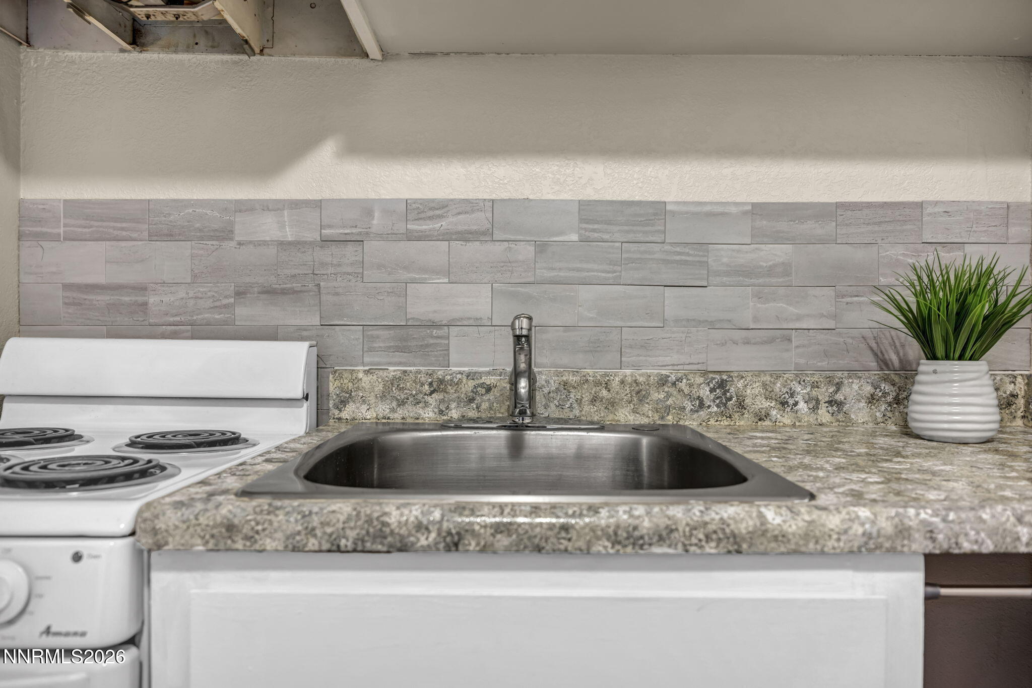 2450 Lymbery Street, Unit 129 Reno, NV 89509 - Photo 13 of 35 23-web-or-mls-2450-lymbery-st-129
