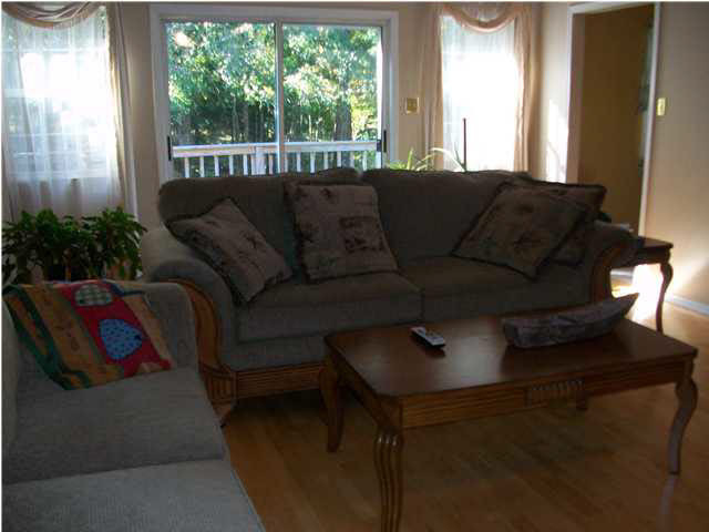 2140 Boyd Road Utica, MS 39175 - Photo 12 of 25 Living room