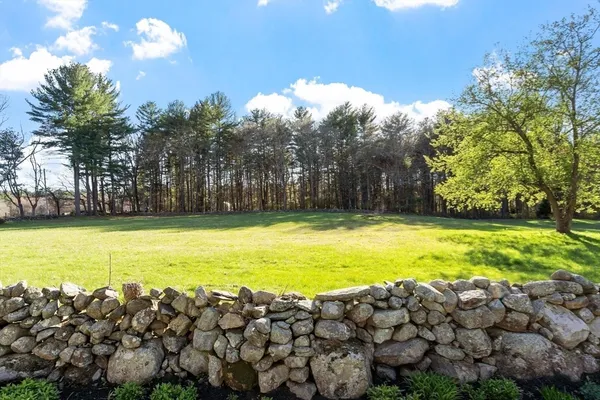 $1,995,000 | 322 West Street, Carlisle, MA 01741