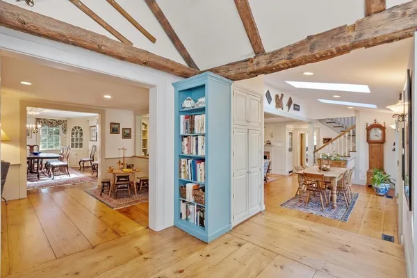 $1,995,000 | 322 West Street, Carlisle, MA 01741