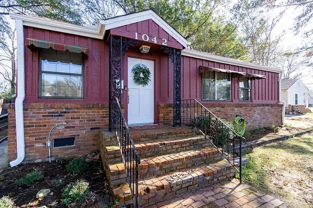 $199,900 | 1042 Larue Street, Memphis, TN 38122