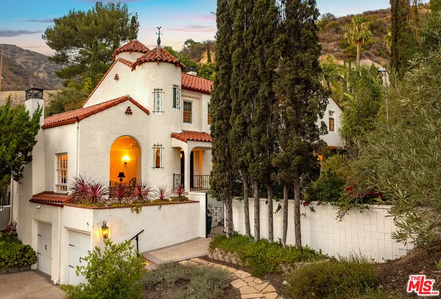 $3,495,000 | 1258 East Elmwood Avenue, Burbank, CA 91501