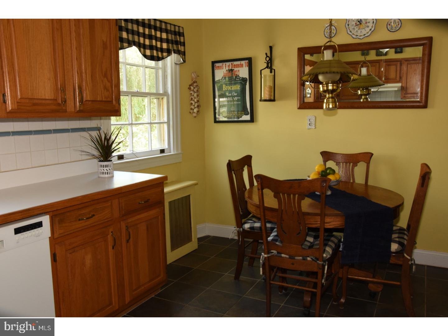 54 Meadowbrook Road Wayne, PA 19087 - Photo 11 of 25