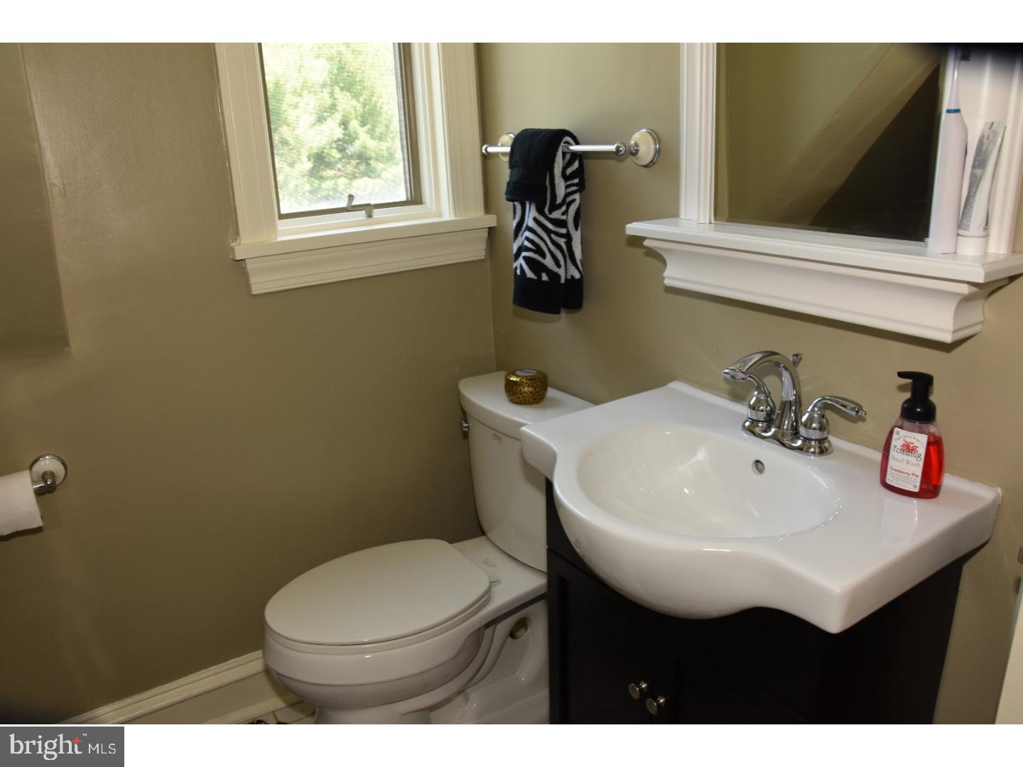 54 Meadowbrook Road Wayne, PA 19087 - Photo 18 of 25