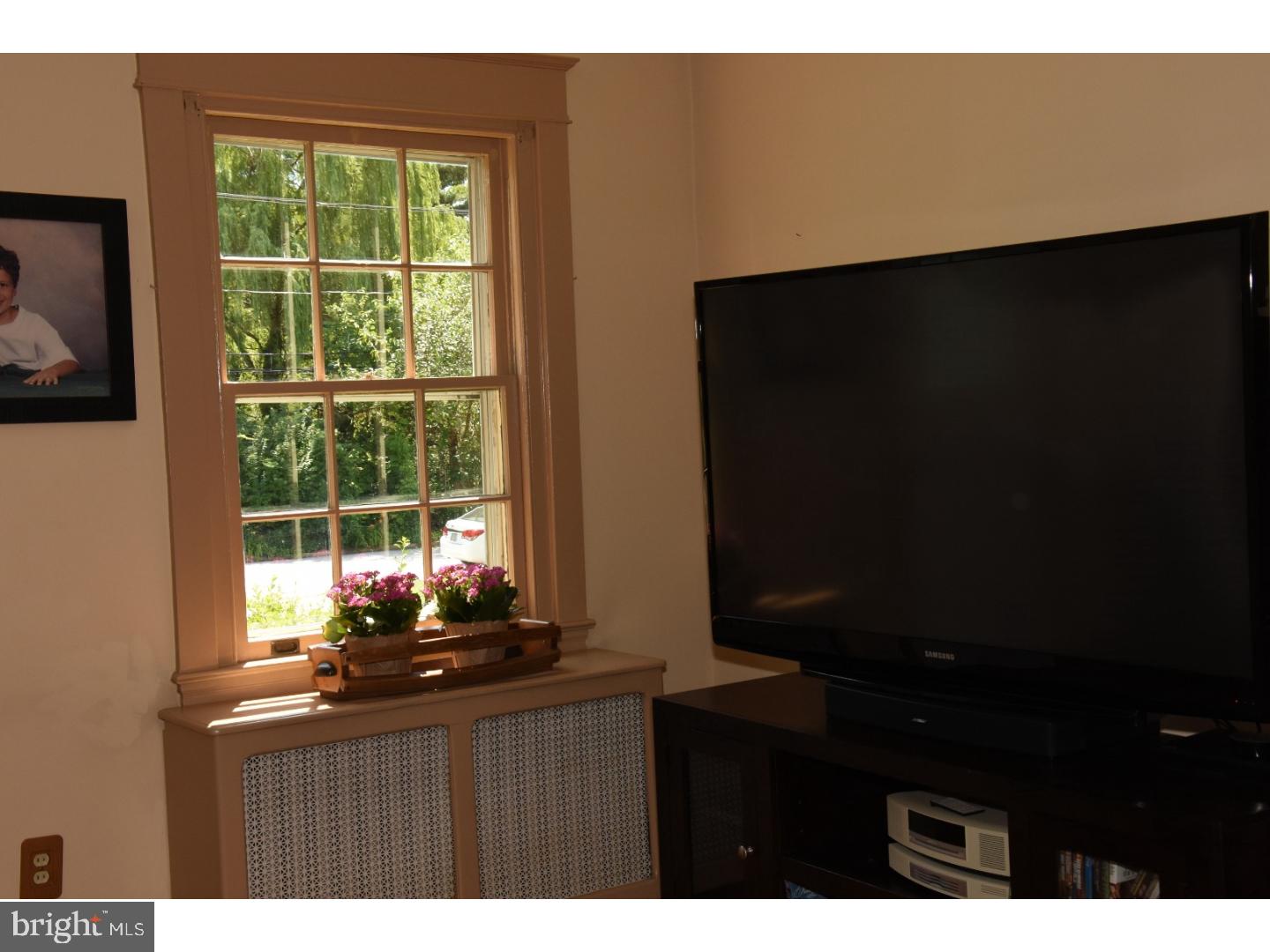 54 Meadowbrook Road Wayne, PA 19087 - Photo 5 of 25
