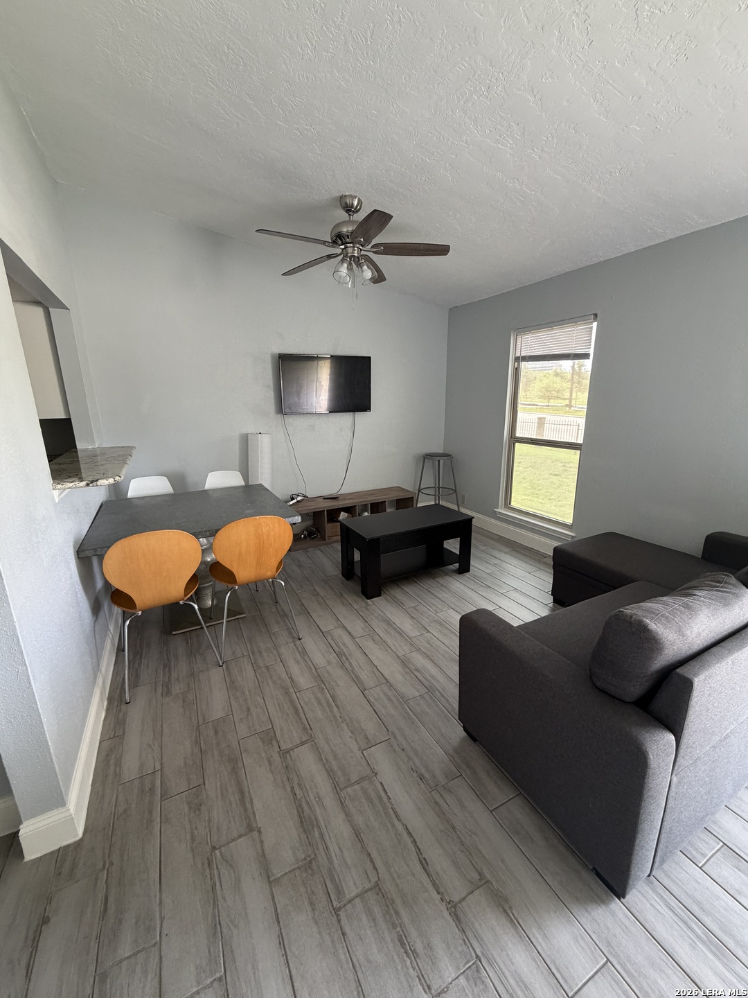 4949 Hamilton Wolfe Road, Unit 4204 San Antonio, TX 78229 - Photo 4 of 9