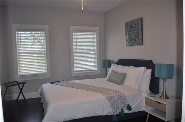 24 Clinton Street Everett, MA 02149 - Photo 4 of 32