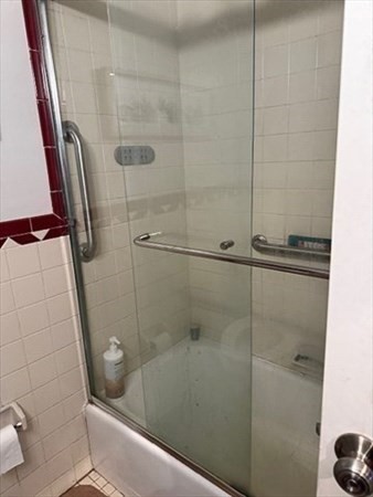 24 Clinton Street Everett, MA 02149 - Photo 8 of 32