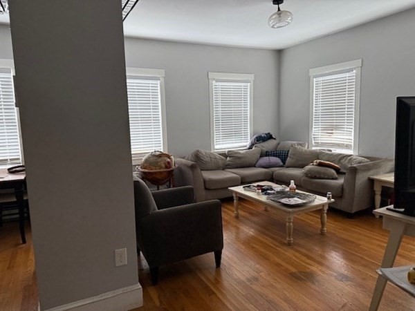 24 Clinton Street Everett, MA 02149 - Photo 9 of 32