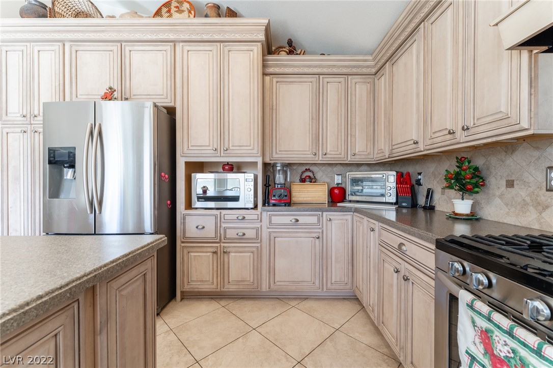 7722 Lofty Hill Las Vegas, NV 89123 - Photo 15 of 50