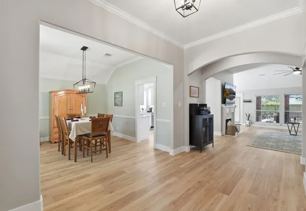 $379,900 | 30111 Granum Drive, Spring, TX 77386