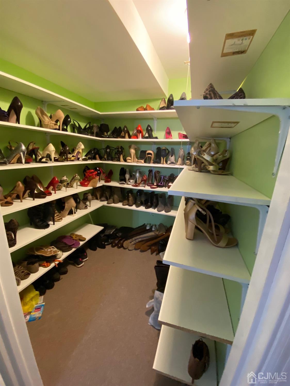 29 Longfield Road New Brunswick, NJ 08901 - Photo 21 of 25 a room with storage and utility