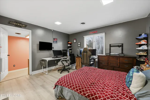 $860,000 | 1132 Brentwood Point, Kingston, TN 37763