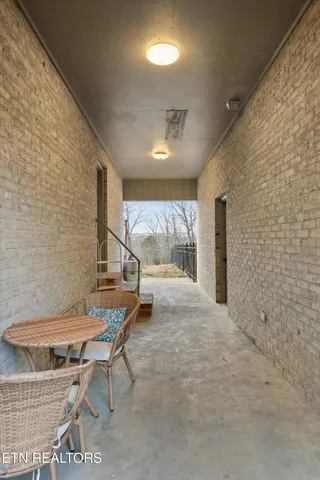 $860,000 | 1132 Brentwood Point, Kingston, TN 37763