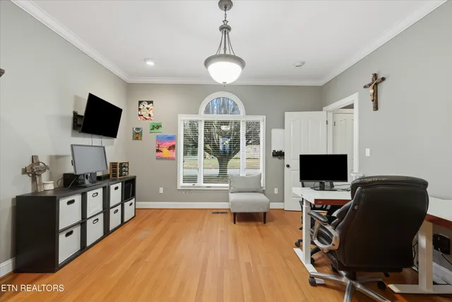 $860,000 | 1132 Brentwood Point, Kingston, TN 37763