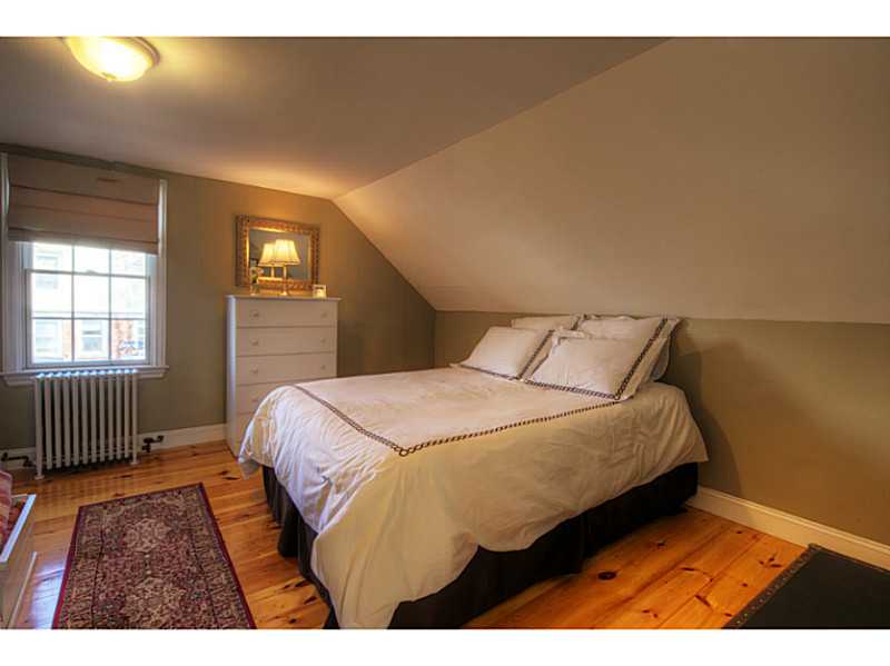 28 Extension Street Newport, RI 02840 - Photo 15 of 24 Master Bedroom.