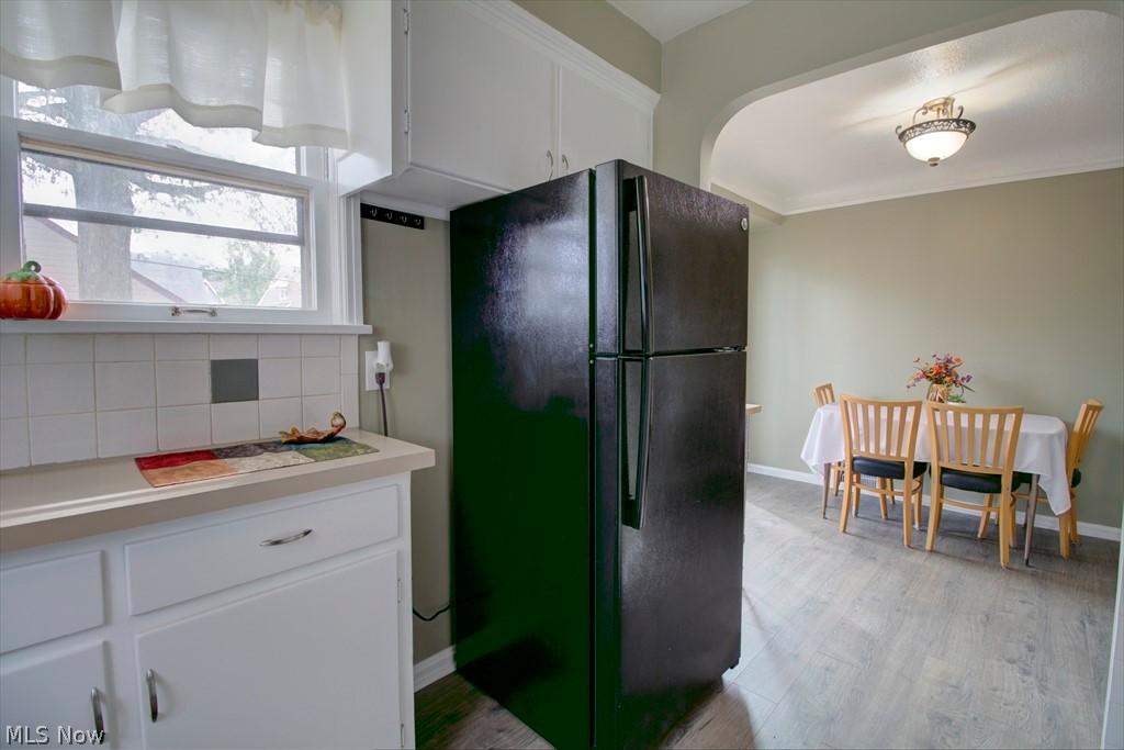 8115 Ackley Road Parma, OH 44129 - Photo 10 of 31