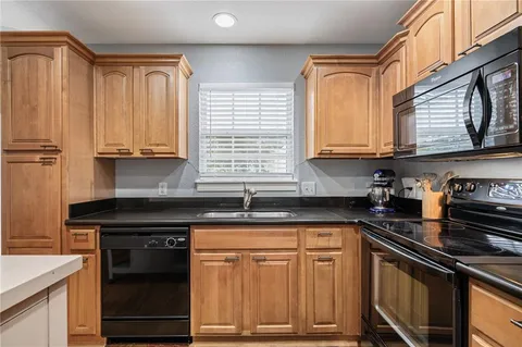 $225,000 | 21141 Millridge Street, Spring Hill, KS 66083