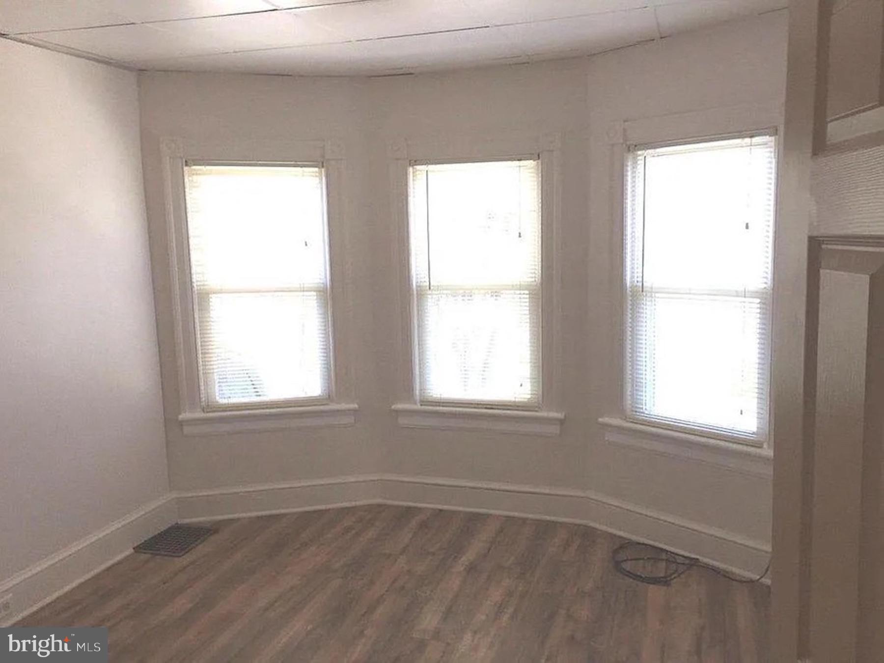 709 Crown Point Road Westville, NJ 08093 - Photo 6 of 18 4 bedroom unit