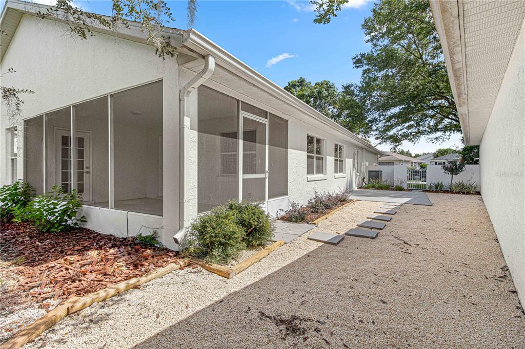 9270 Southwest 92nd Place Road Ocala, FL 34481 - Photo 28 of 32