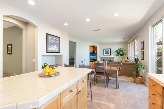 $5,200 | 4515 Garden City Lane, Corona, CA 92883