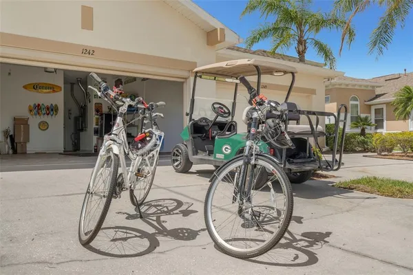 $269,900 | 1242 Lyndhurst Greens Drive, Sun City Center, FL 33573