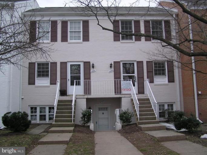 14555 Golden Oak Road Centreville, VA 20121 - Photo 1 of 15 Exterior (Main)