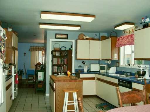 714 A Park Road Clinton, PA 15026 - Photo 5 of 8 Other.