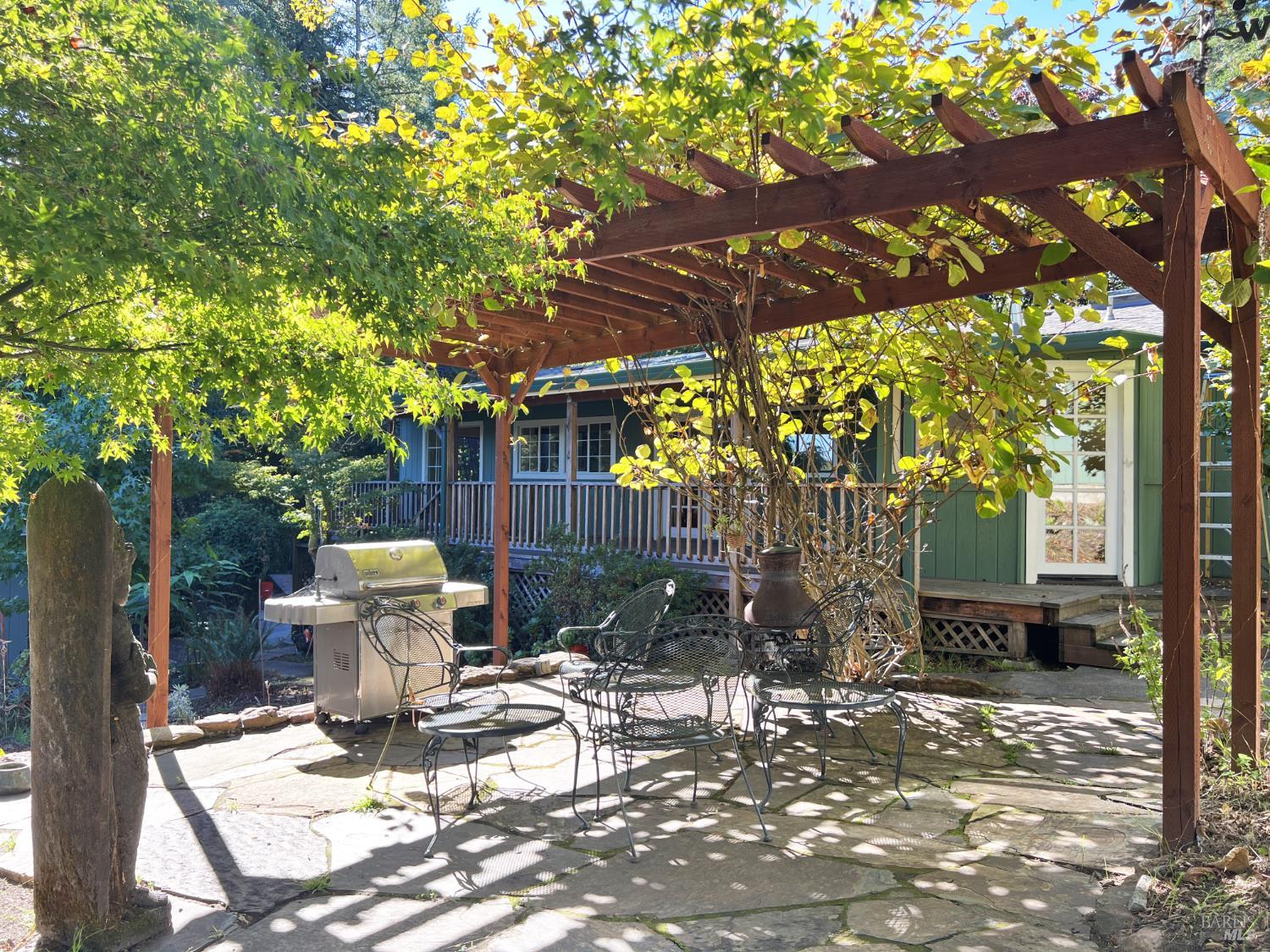 1281 Tilton Road Sebastopol, CA 95472 - Photo 30 of 52