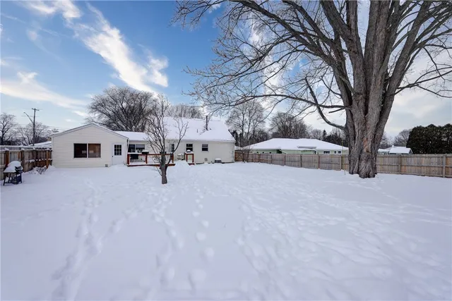 $237,000 | 43 Hal-Bar Road, Avon, NY 14414