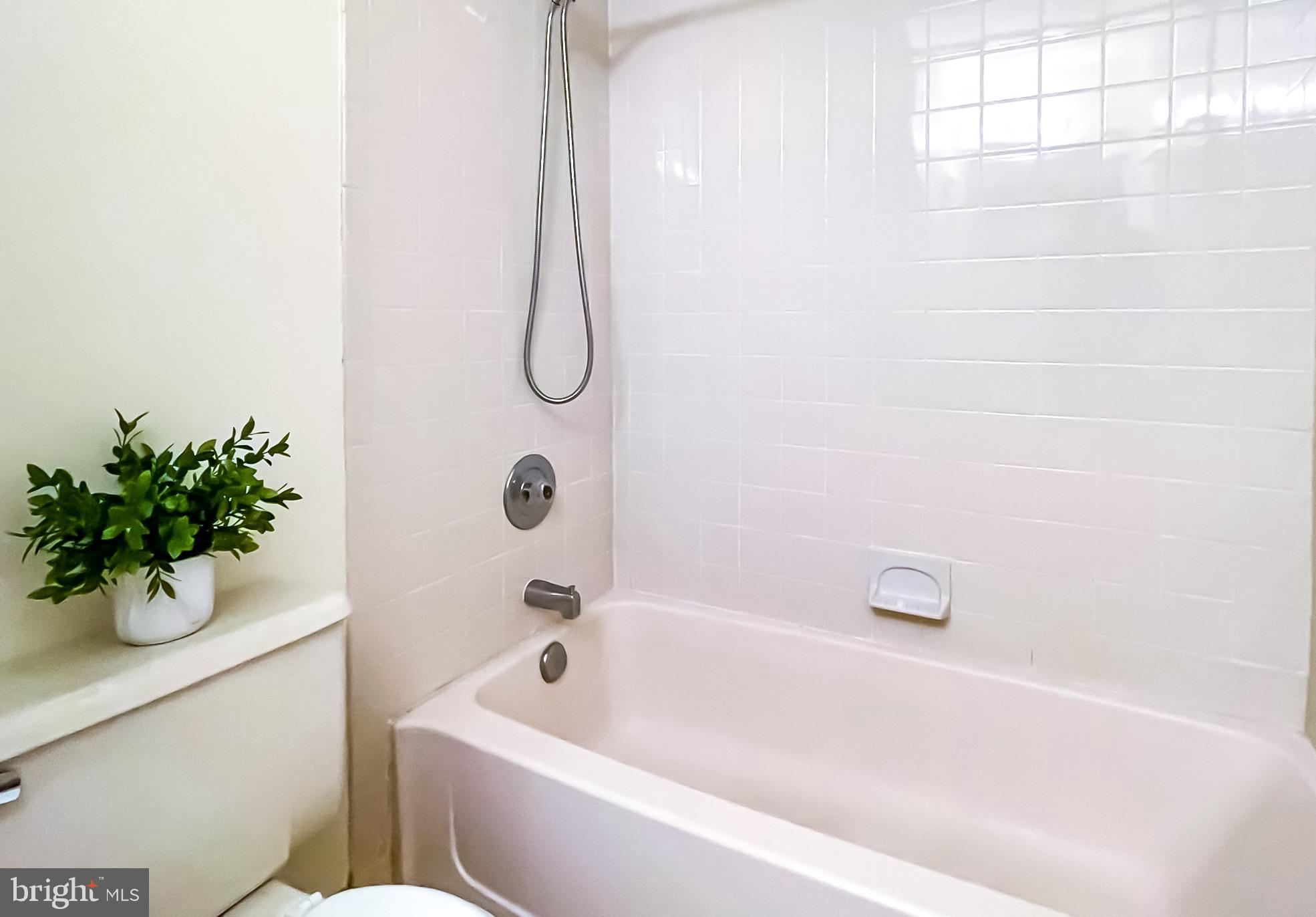 43 Allison Road Hightstown, NJ 08520 - Photo 17 of 33