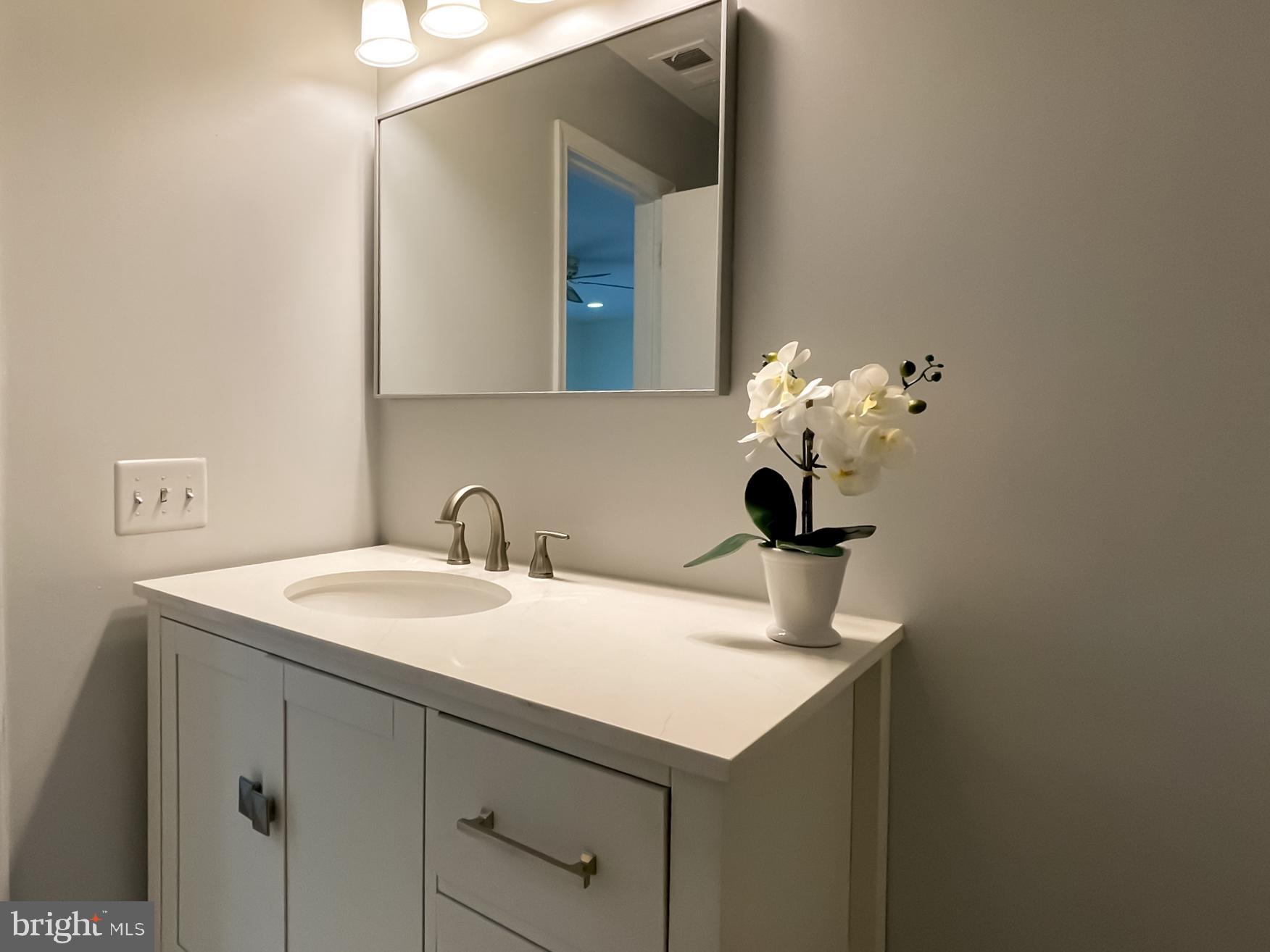 43 Allison Road Hightstown, NJ 08520 - Photo 22 of 33