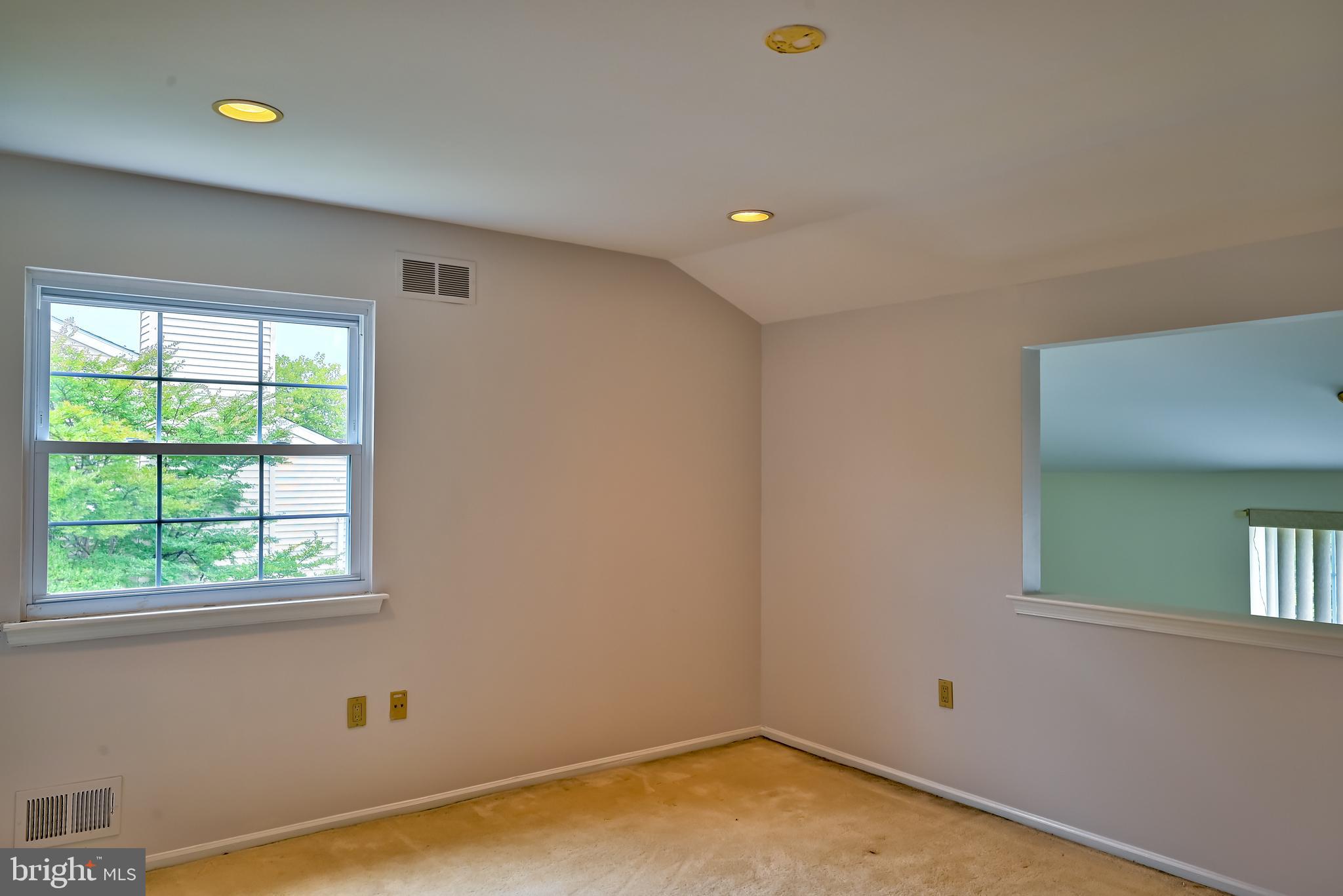 43 Allison Road Hightstown, NJ 08520 - Photo 28 of 33