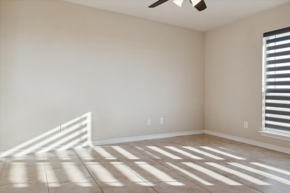 2407 Thuesen Road Beasley, TX 77417 - Photo 24 of 34 a view of a window in a room