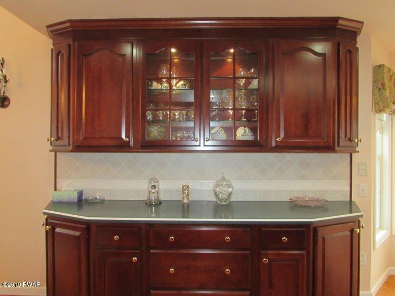 334 Maple Ridge Drive Hawley, PA 18428 - Photo 26 of 72 27