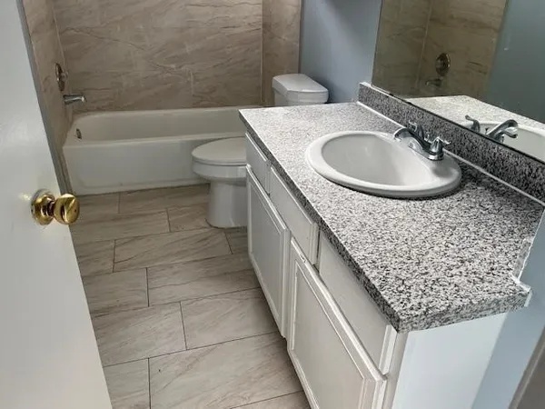 $2,400 | 2063 Greencrest Drive, Missouri City, TX 77489