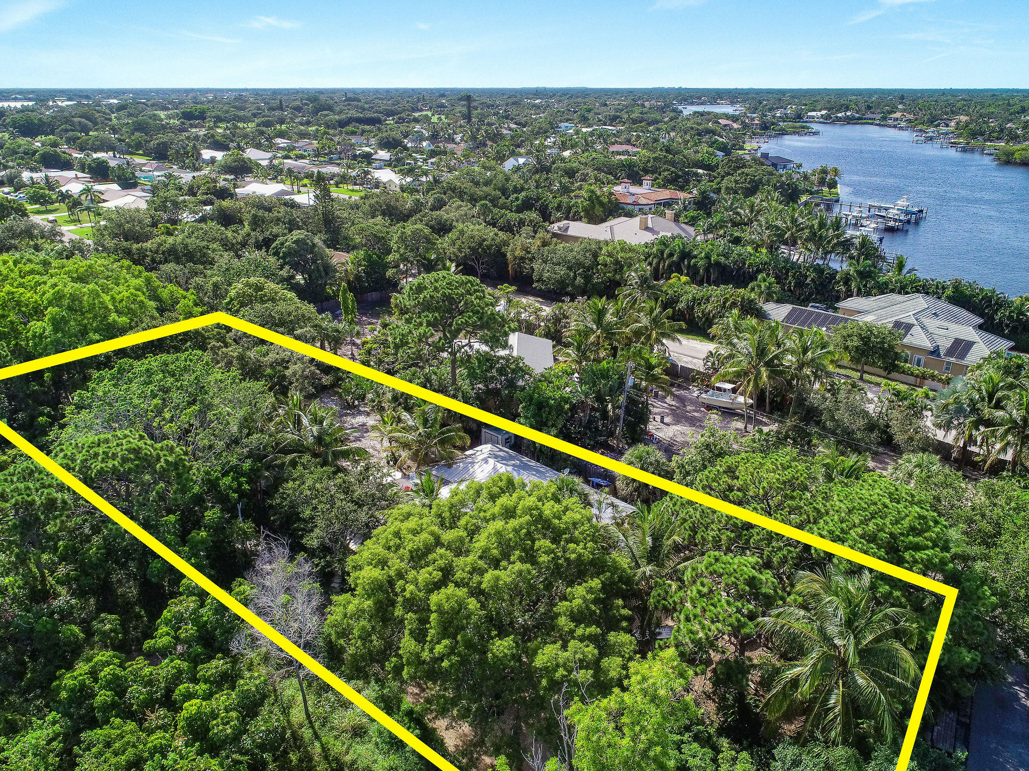 19943 Pinetree Drive Jupiter, FL 33469 - Photo 40 of 42