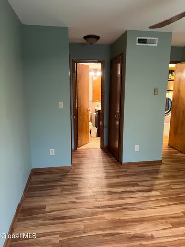 $2,000 | 43 Green Meadow Drive, Clifton Park, NY 12065