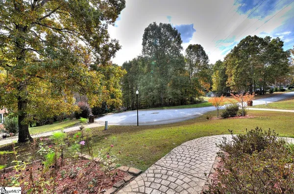 $459,900 | 229 East Thistle Lane, Greenville, SC 29615